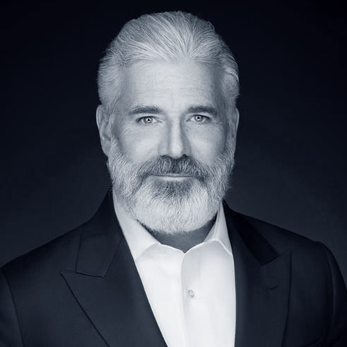 https://esxweb.com/wp-content/uploads/2025/08/scott-elkins-1.jpg