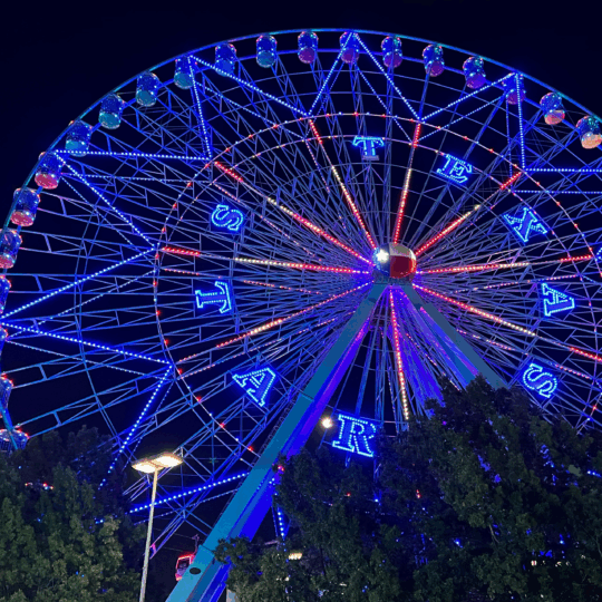 https://esxweb.com/wp-content/uploads/2025/11/texasstarferriswheel-540x540.png